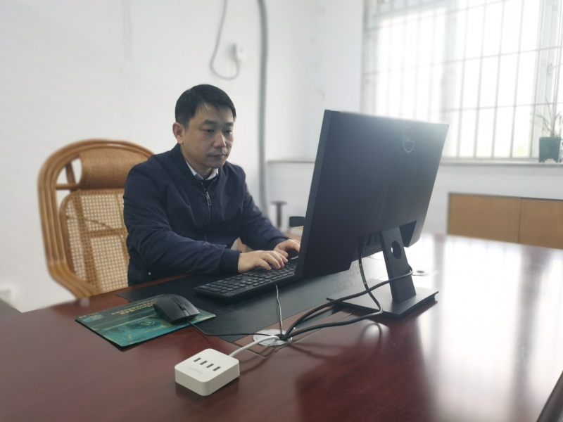 访谈领导照片.jpg